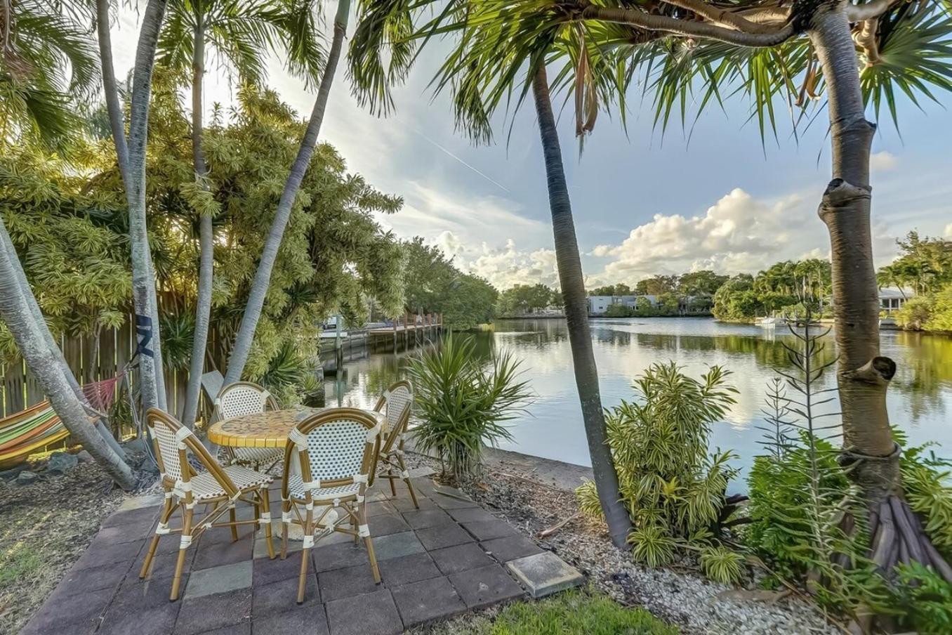 Waterfront Apartment Private Patio Pool Fort Lauderdale Exterior foto